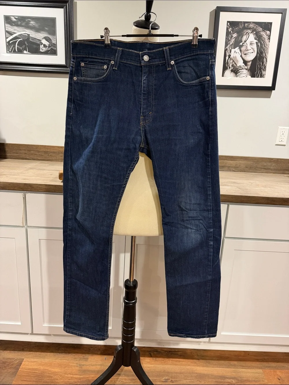 Levi's 513 Indigo Straight Jeans 33X 32